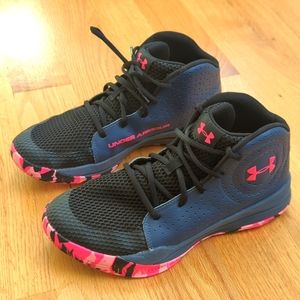 Under Armour Shoes High Top Basketball Sneakers 3022121-403 7Y Black/Pink Youth